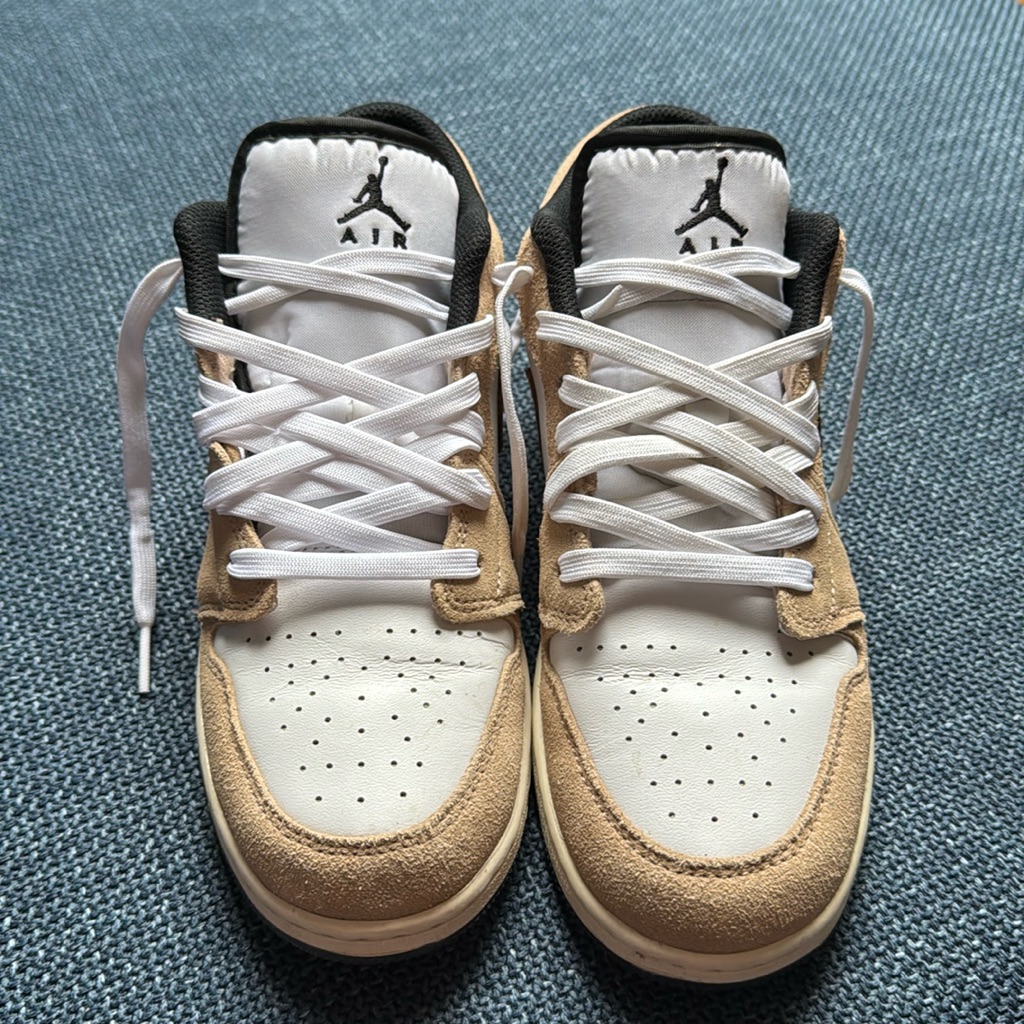 Air Jordan 1 Low